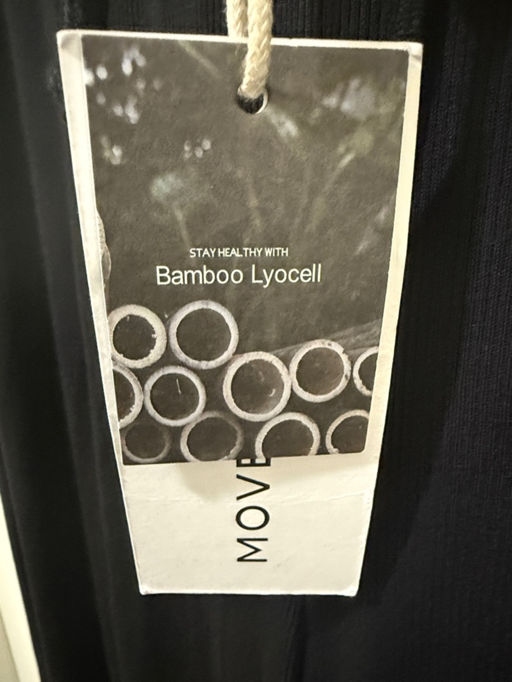 MOVES GOOD Black L/XL Julia Pants. - Picture 9 of 13